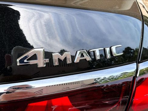 Used 2025 Mercedes-Benz E 450 4MATIC Sedan image 10