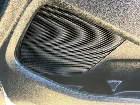 Used 2016 Ford Explorer Limited w/ Equipment Group 301A image 32