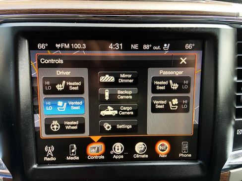 Used 2017 RAM 2500 Laramie AWD/4WD image 21