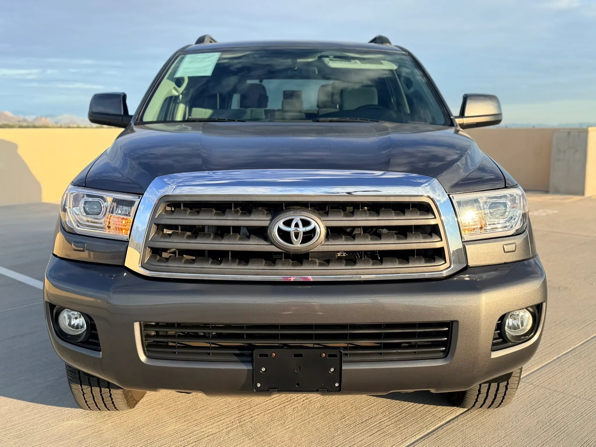 Used 2013 Toyota Sequoia SR5 AWD/4WD image 5