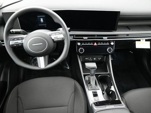 New 2026 Hyundai Tucson SEL image 12