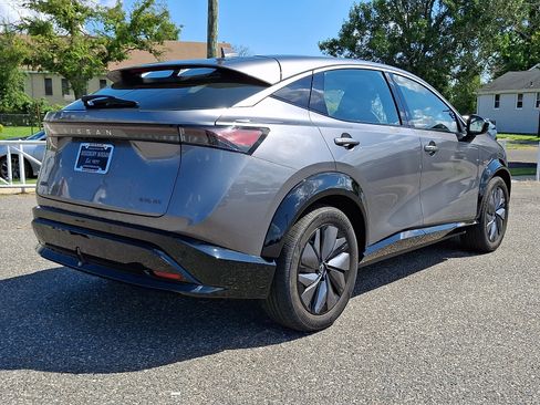 Certified 2023 Nissan Ariya FWD image 4