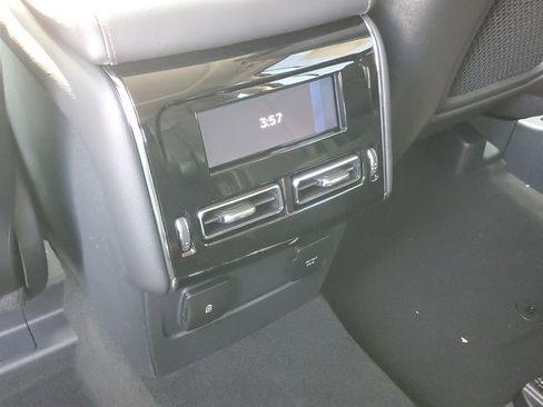 New 2026 Lincoln Aviator AWD image 25