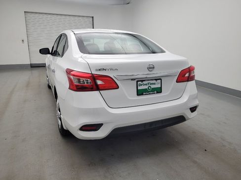 Used 2019 Nissan Sentra S FWD image 6
