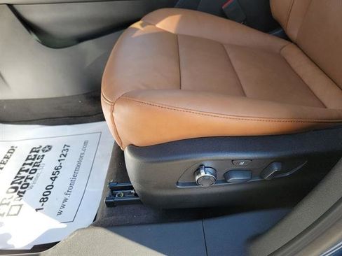 Used 2024 Cadillac XT4 Sport AWD/4WD image 12