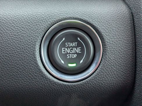 New 2026 GMC Acadia Elevation image 16