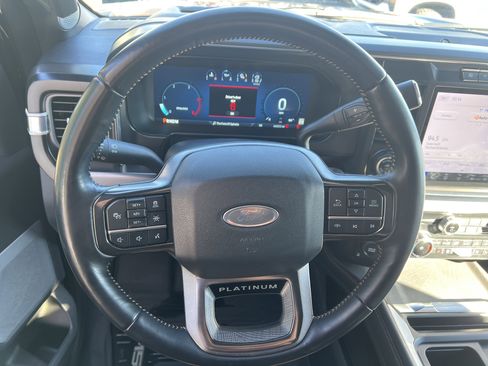 Used 2024 Ford F350 Platinum image 18