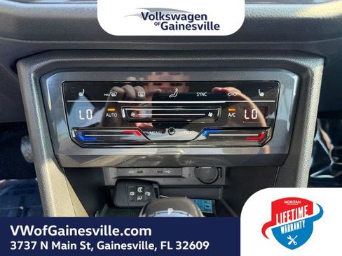 Certified 2024 Volkswagen Tiguan SE AWD/4WD image 25