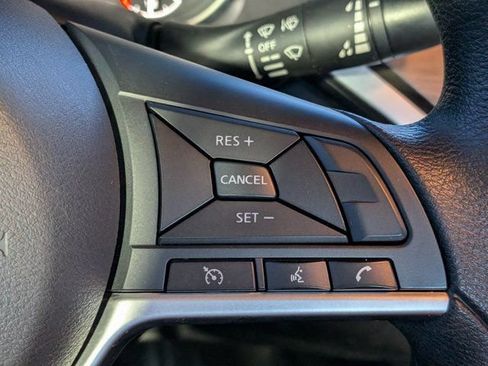 Used 2024 Nissan Altima 2.5 SV FWD image 25