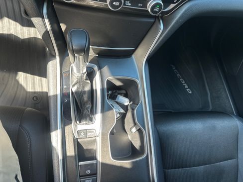 Used 2020 Honda Accord Sport image 15