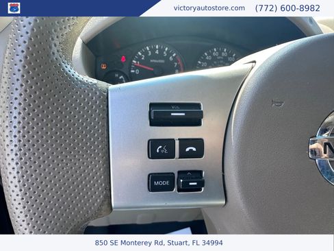 Used 2015 Nissan Frontier SV image 29