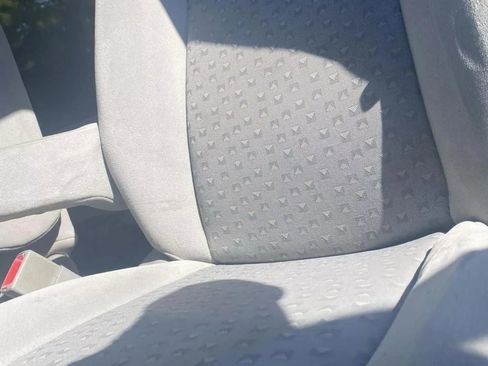 Used 2005 Chevrolet Uplander w/ Climate Package FWD image 21