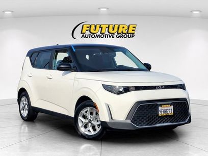Used 2023 Kia Soul S