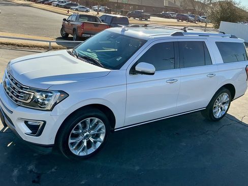 Used 2018 Ford Expedition Max Limited w/ Equipment Group 302A image 5