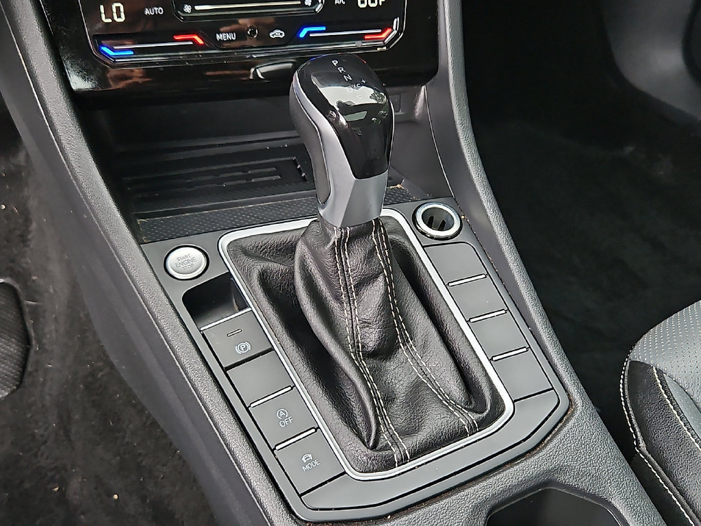 Certified 2026 Volkswagen Jetta SEL FWD image 15