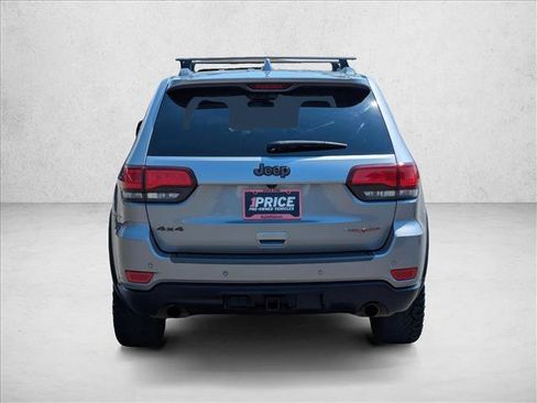 Used 2020 Jeep Grand Cherokee Trailhawk w/ Trailhawk Luxury Group AWD/4WD image 7