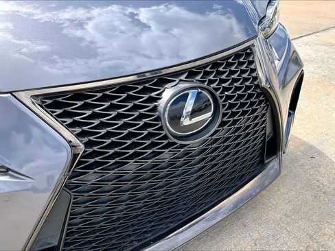 Used 2019 Lexus IS 300 F Sport w/ F Sport Package image 28