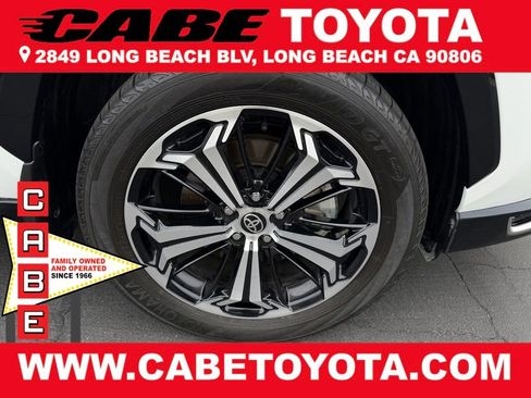 Used 2023 Toyota RAV4 XSE w/ Weather Package image 10