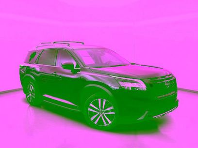 Used 2024 Nissan Pathfinder Platinum w/ Black Appearance Package