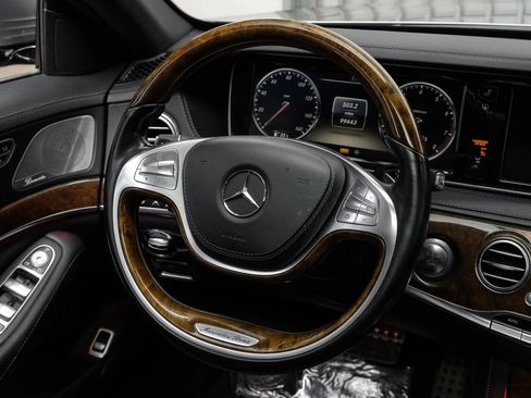 Used 2014 Mercedes-Benz S 550 Sedan image 19