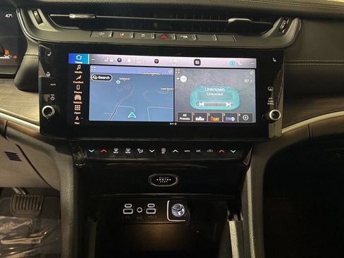 New 2026 Jeep Grand Cherokee Limited w/ Limited Altitude Package image 22