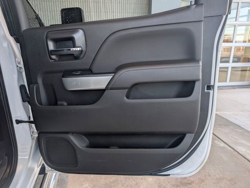 Used 2017 Chevrolet Silverado 2500 LT w/ LT Convenience Package image 28