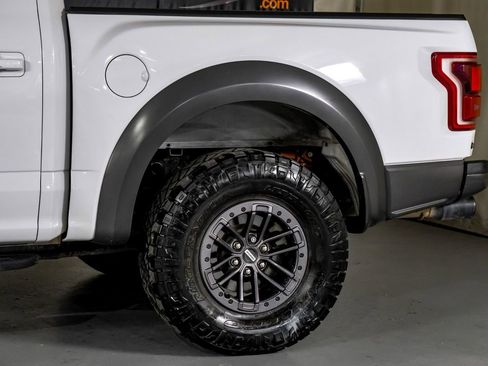 Used 2020 Ford F150 Raptor w/ Equipment Group 802A Luxury image 12