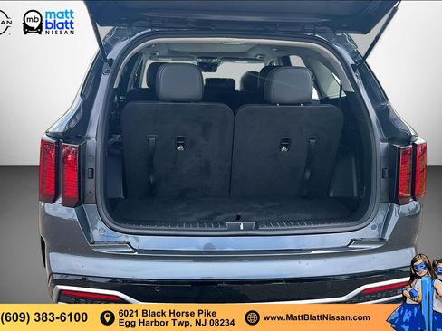 Used 2023 Kia Sorento S w/ Panoramic Sunroof Package FWD image 25