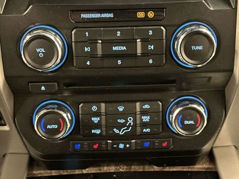 Used 2018 Ford F250 Lariat w/ Lariat Ultimate Package image 15