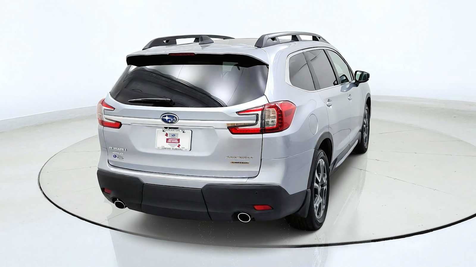 Certified 2025 Subaru Ascent Limited AWD/4WD image 8