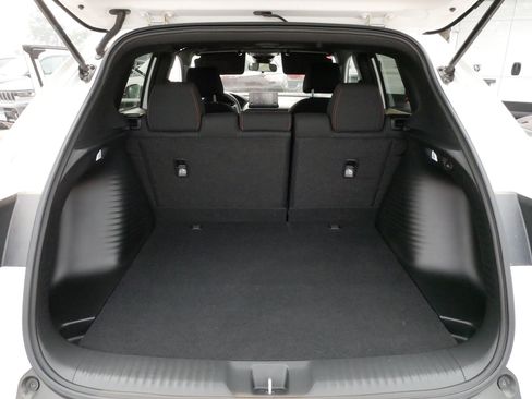 Used 2024 Honda HR-V Sport image 17