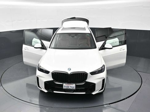 Used 2026 BMW X5 xDrive50e w/ M Sport Package AWD/4WD image 33