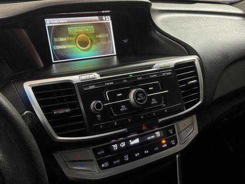 Used 2013 Honda Accord LX-S image 38