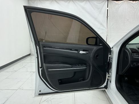 Used 2021 Chrysler 300 S RWD image 18