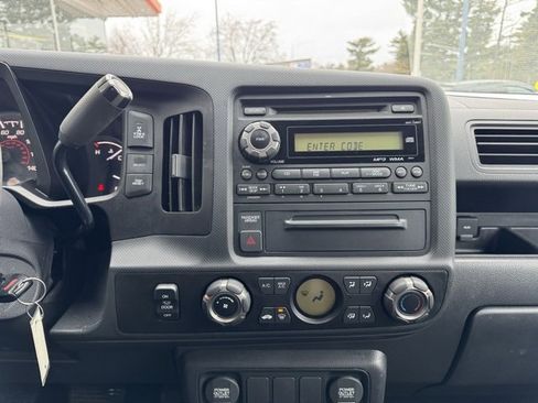 Used 2013 Honda Ridgeline Sport image 19
