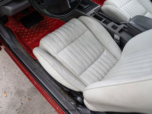 Used 1993 Ford Mustang LX RWD image 46