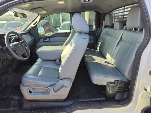 Used 2014 Ford F150 XL w/ Equipment Group 101A Mid AWD/4WD image 13