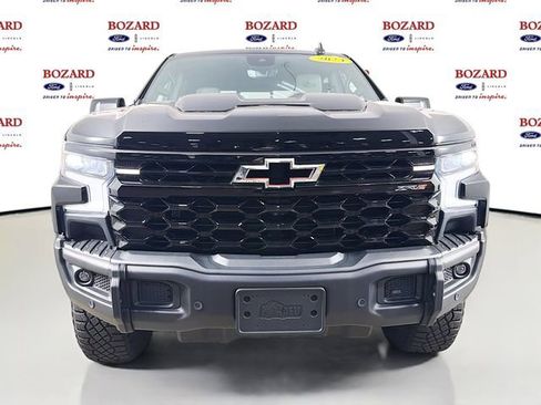 Used 2024 Chevrolet Silverado 1500 ZR2 w/ ZR2 Bison Edition AWD/4WD image 2