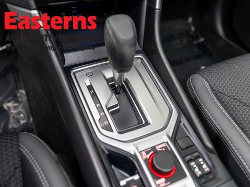 Used 2022 Subaru Forester Premium image 13