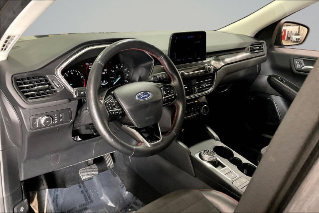 Used 2021 Ford Escape SEL w/ SEL Stealth AWD Package image 16