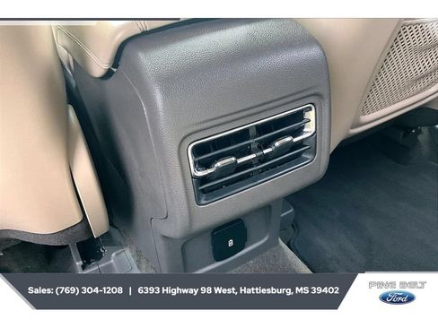 Used 2022 Lincoln Corsair FWD image 25