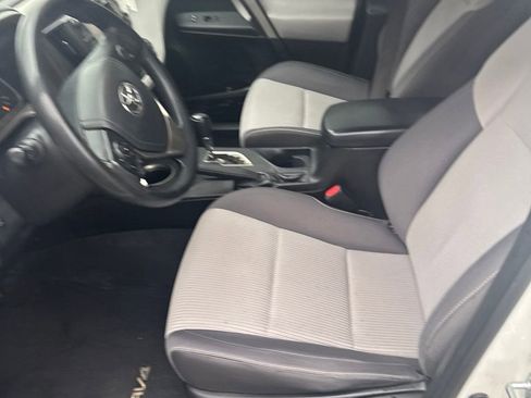 Used 2014 Toyota RAV4 XLE AWD/4WD image 1