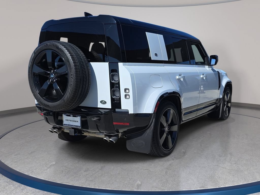 Used 2022 Land Rover Defender 110 V8 AWD/4WD image 6