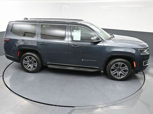 Used 2024 Jeep Wagoneer Series II w/ Flexible Seating Group image 49