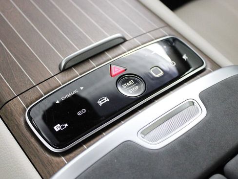 Used 2023 Mercedes-Benz EQS 580 4MATIC Sedan image 37