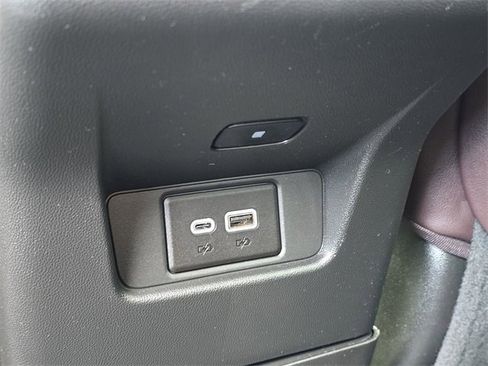 Certified 2024 Cadillac XT6 Premium Luxury w/ Technology Package image 39