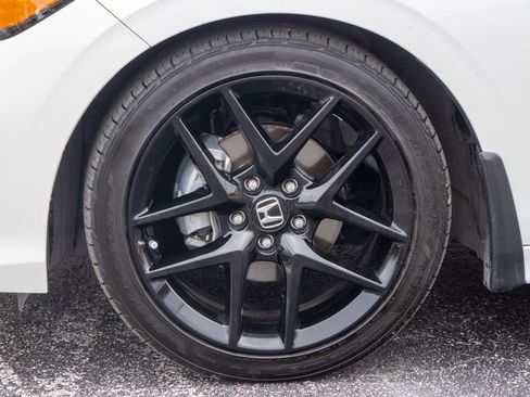 Used 2025 Honda Civic Sport image 34