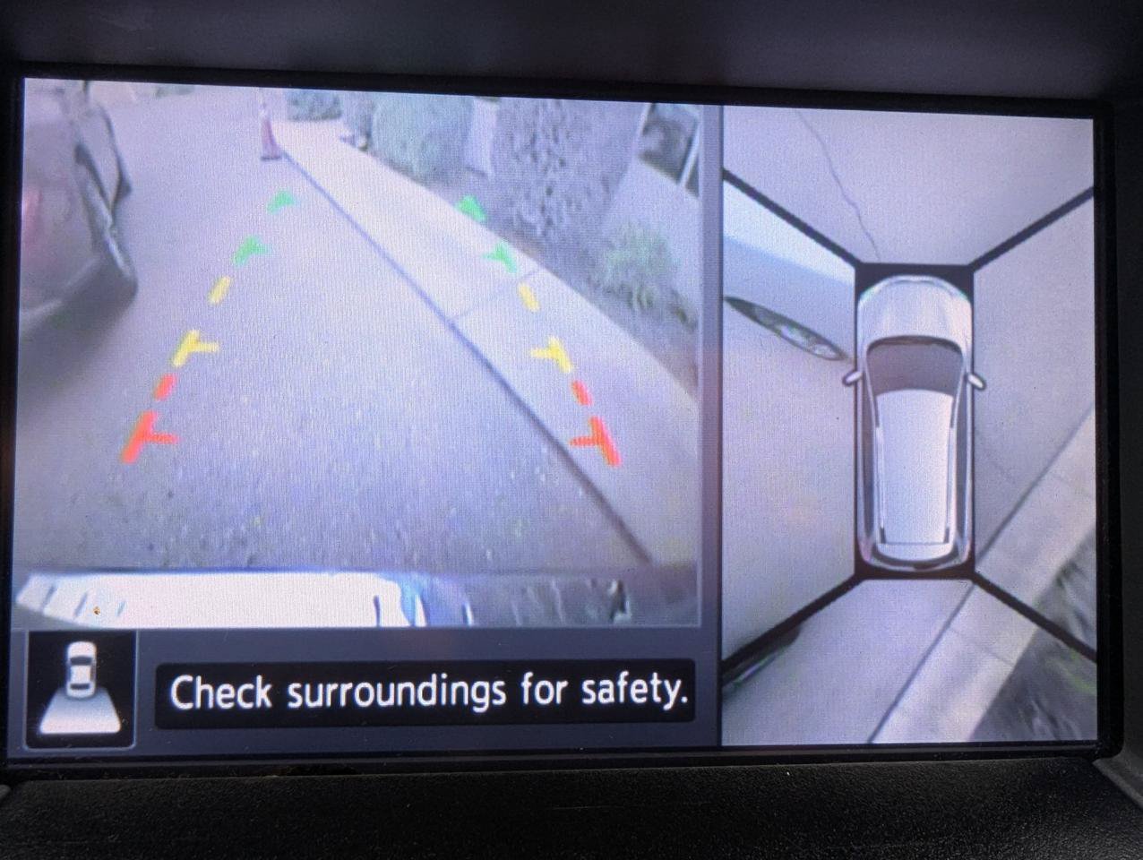 Used 2015 Nissan Pathfinder Platinum w/ Cargo Package FWD image 21