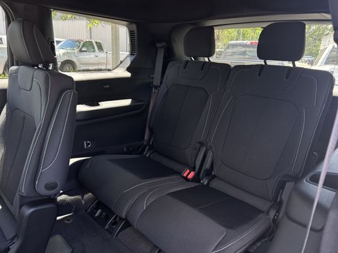 New 2026 Jeep Grand Cherokee L Laredo RWD image 33