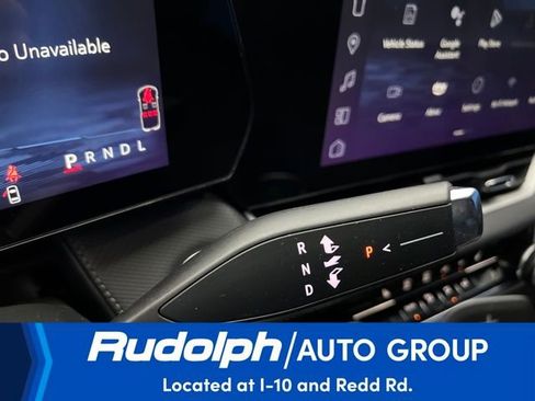 Used 2025 Chevrolet Equinox LT w/ Safety and Technology Package image 24